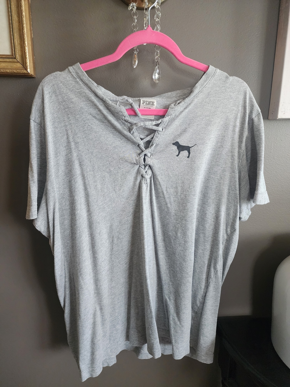 PINK Lace-Up V-Neck Tee in Light Gray